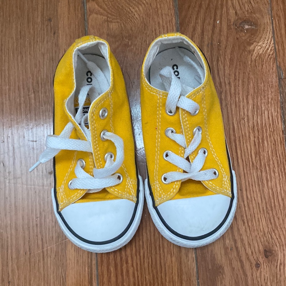 Kids shoes
